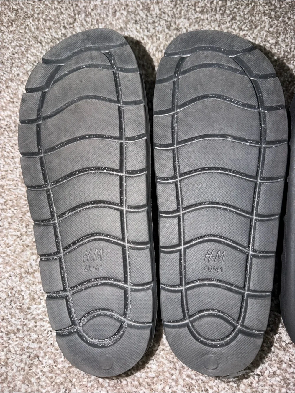 H&M Black Slide Sandals - Cushioned Slip-On